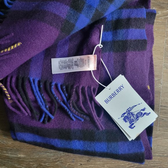 New With Tags Burberry Giant Check Cashmere Scarf for Women In Ribbon Color - Picture 4 of 15